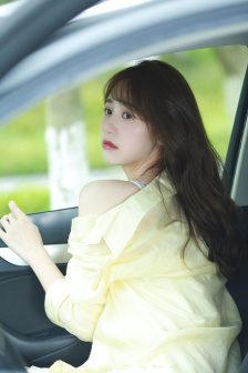 莲实克蕾儿